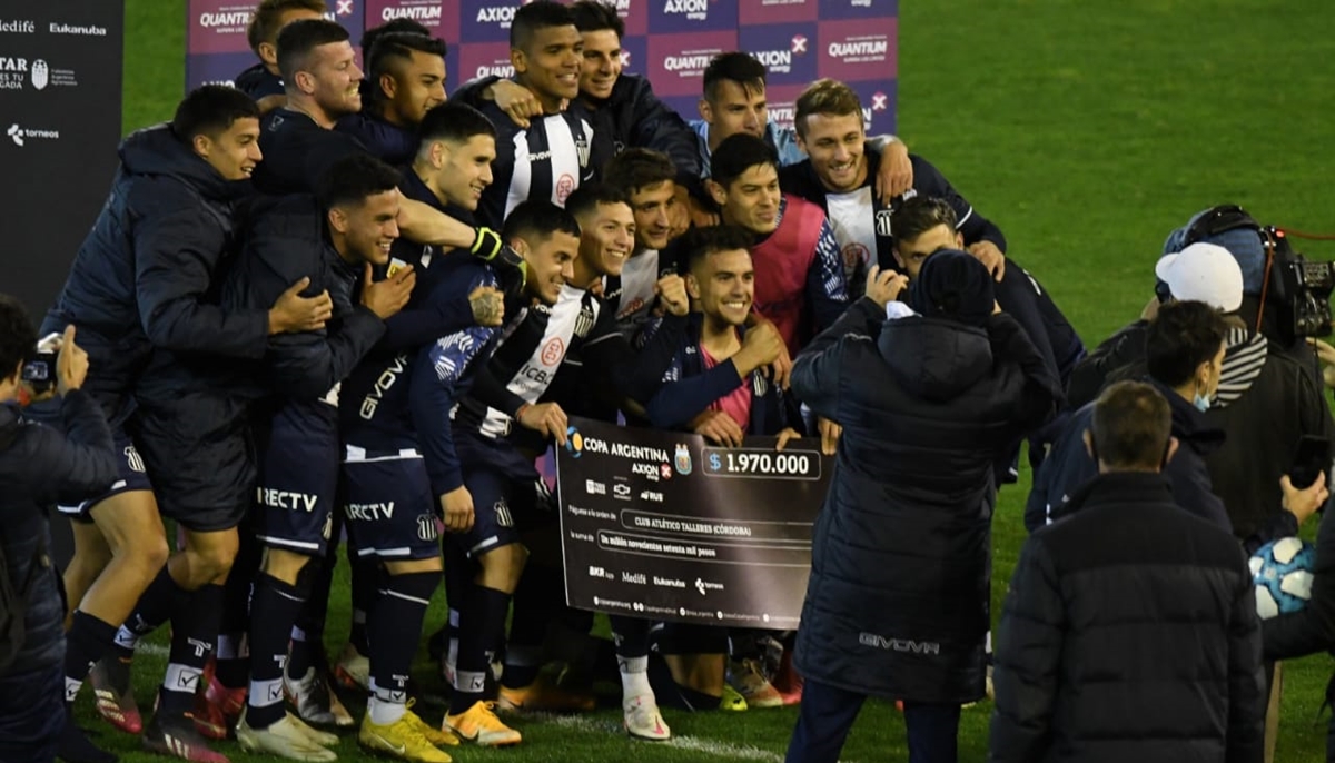 En cancha de Newell's, Talleres venció por penales a ...